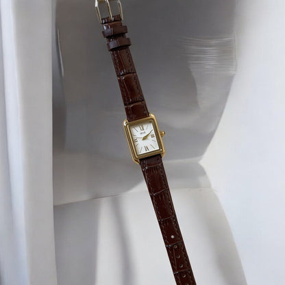 Aurora Timeless Belt Watch