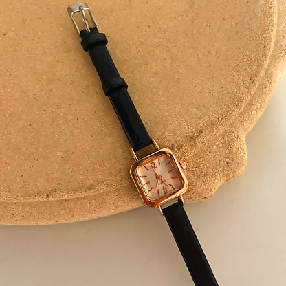 Lumière Vintage Elegance Watch